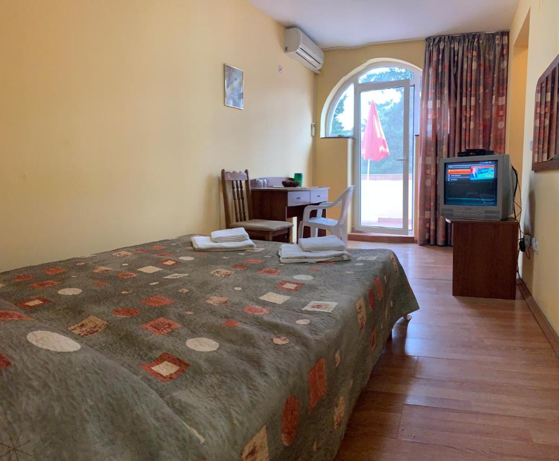 Sea Square Hotel Balchik Exterior photo